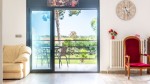 Se vende casa rústica con piscina en una gran parcela cerca del centro de Cambrils