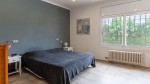 Se vende casa rústica con piscina en una gran parcela cerca del centro de Cambrils