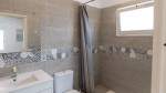 Se vende casa rústica con piscina en una gran parcela cerca del centro de Cambrils