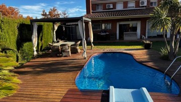 Chalet individual en venta en Calafell